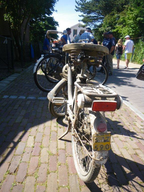 Loading Image